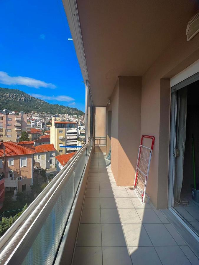 τina's * Kavala